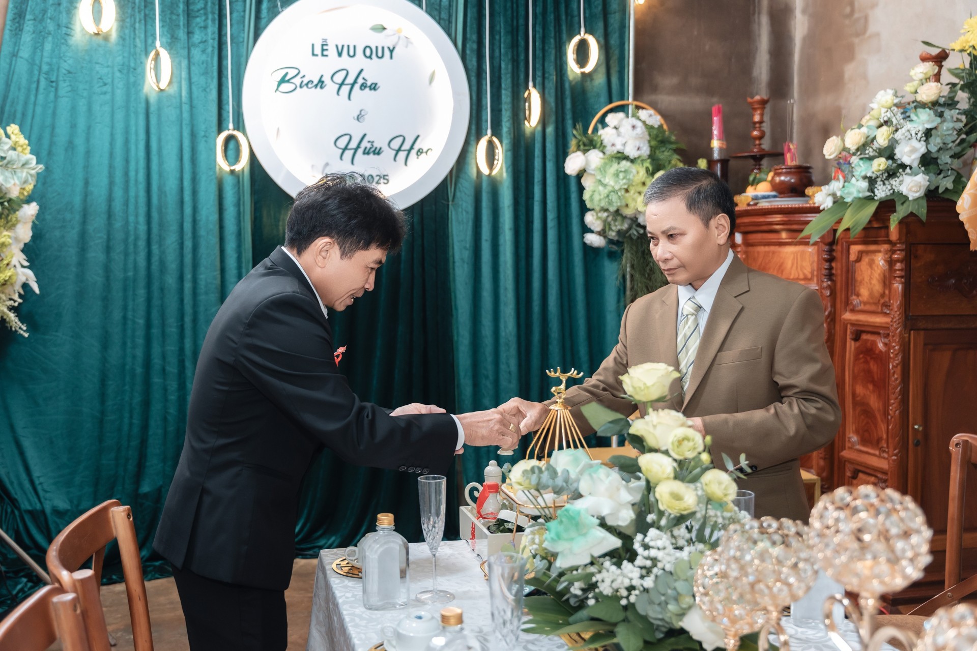 Bich Hoa & Huu Hoc 0023