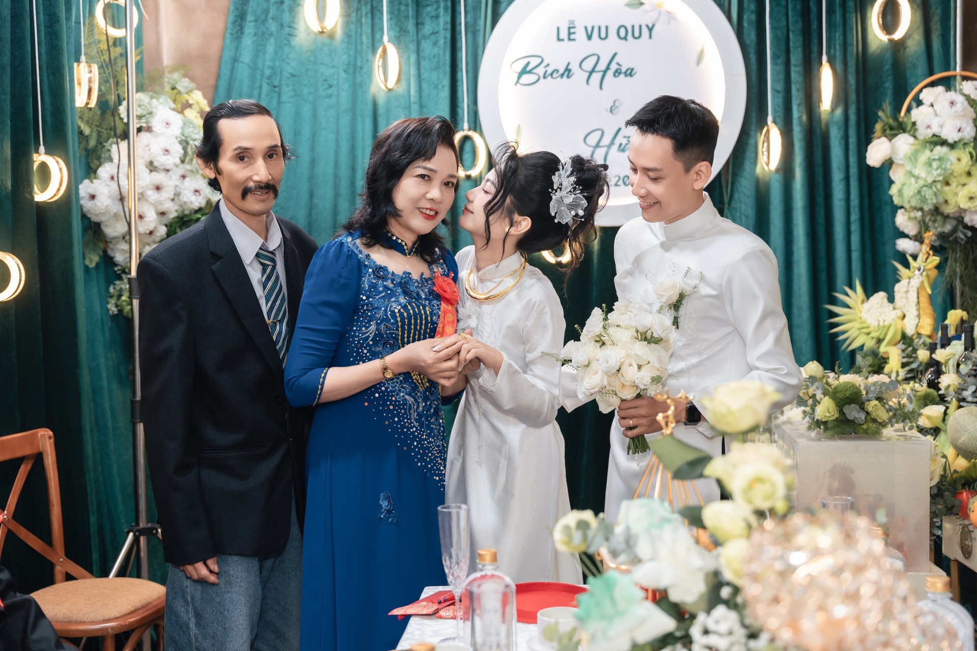 Bich Hoa & Huu Hoc 0085